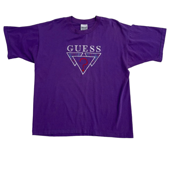 Vintage Guess Purple T-shirt With Guess Logo, Red Question Mark, Geometric Design, And A Classic Crew Neck. T-shirt Purple Size