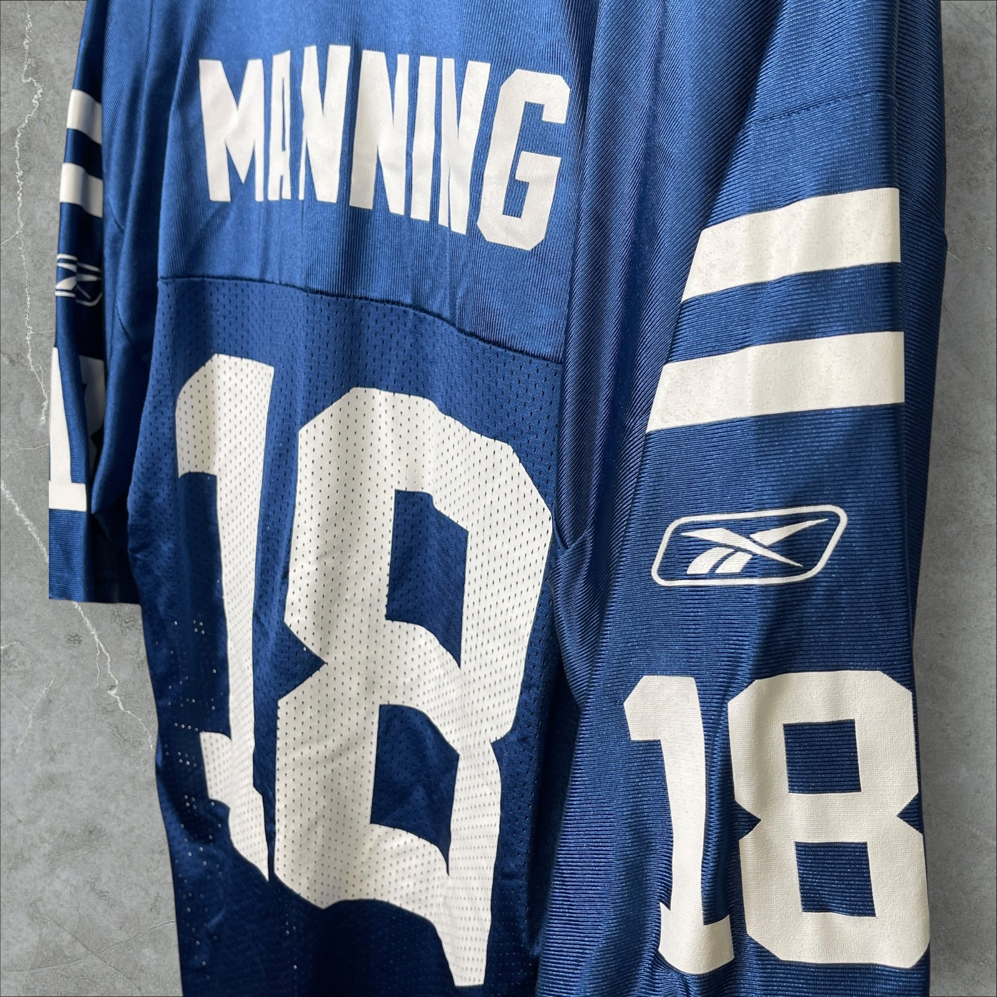 Vintage NFL Reebok Indianapolis Colts Peyton Manning #18 Blue Jersey Size Medium