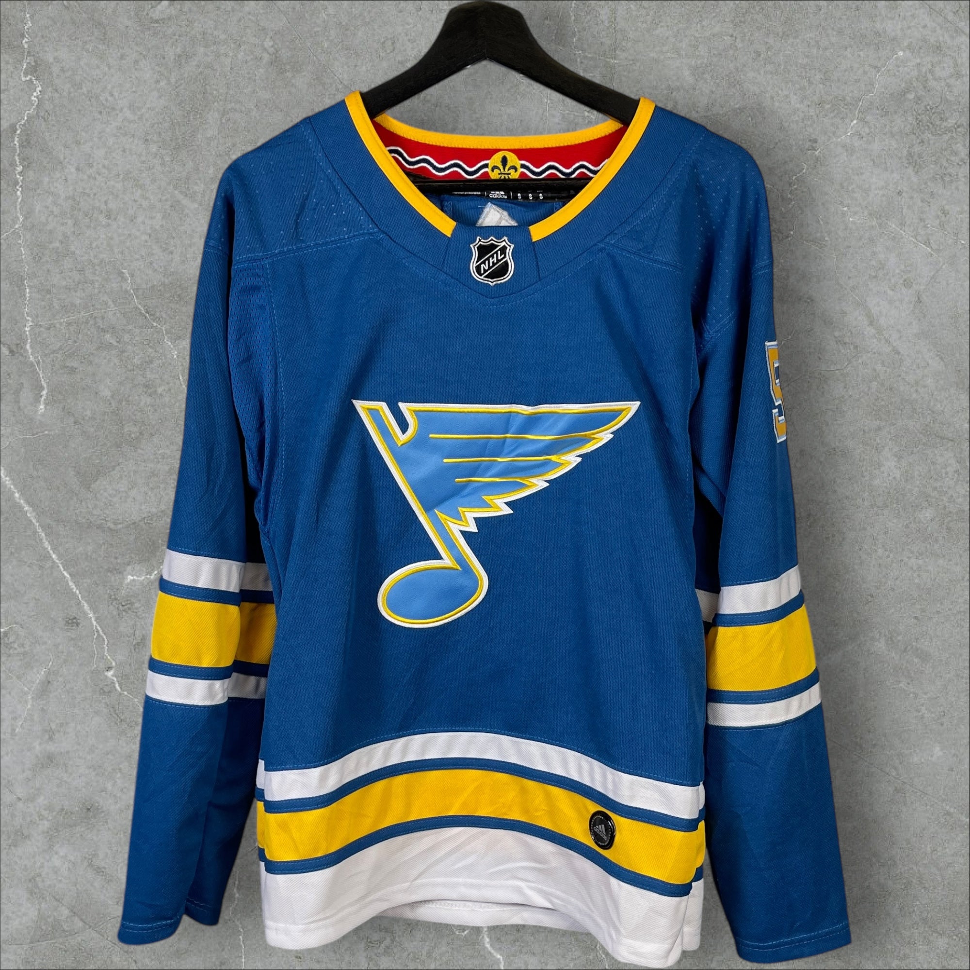 Vintage NHL Adidas St. Louis Blues Jordan Binnington #50 Blue Jersey Size Small