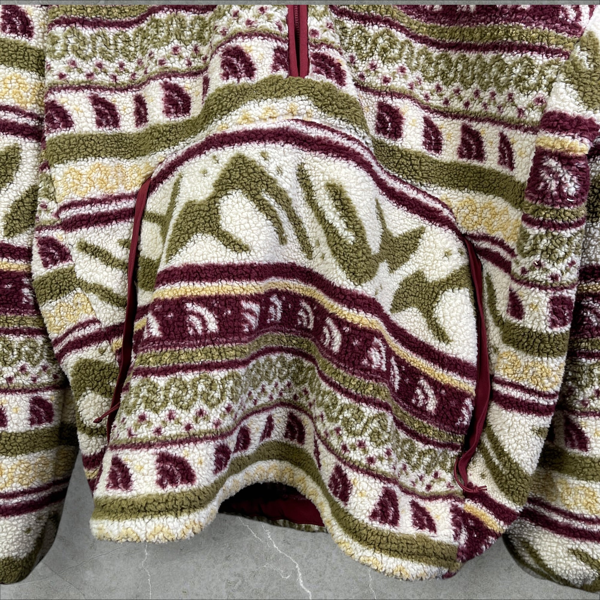 The North Face 1/2 Zip Front Pocket Patterned Fleece Sweater Beige Size 2XL