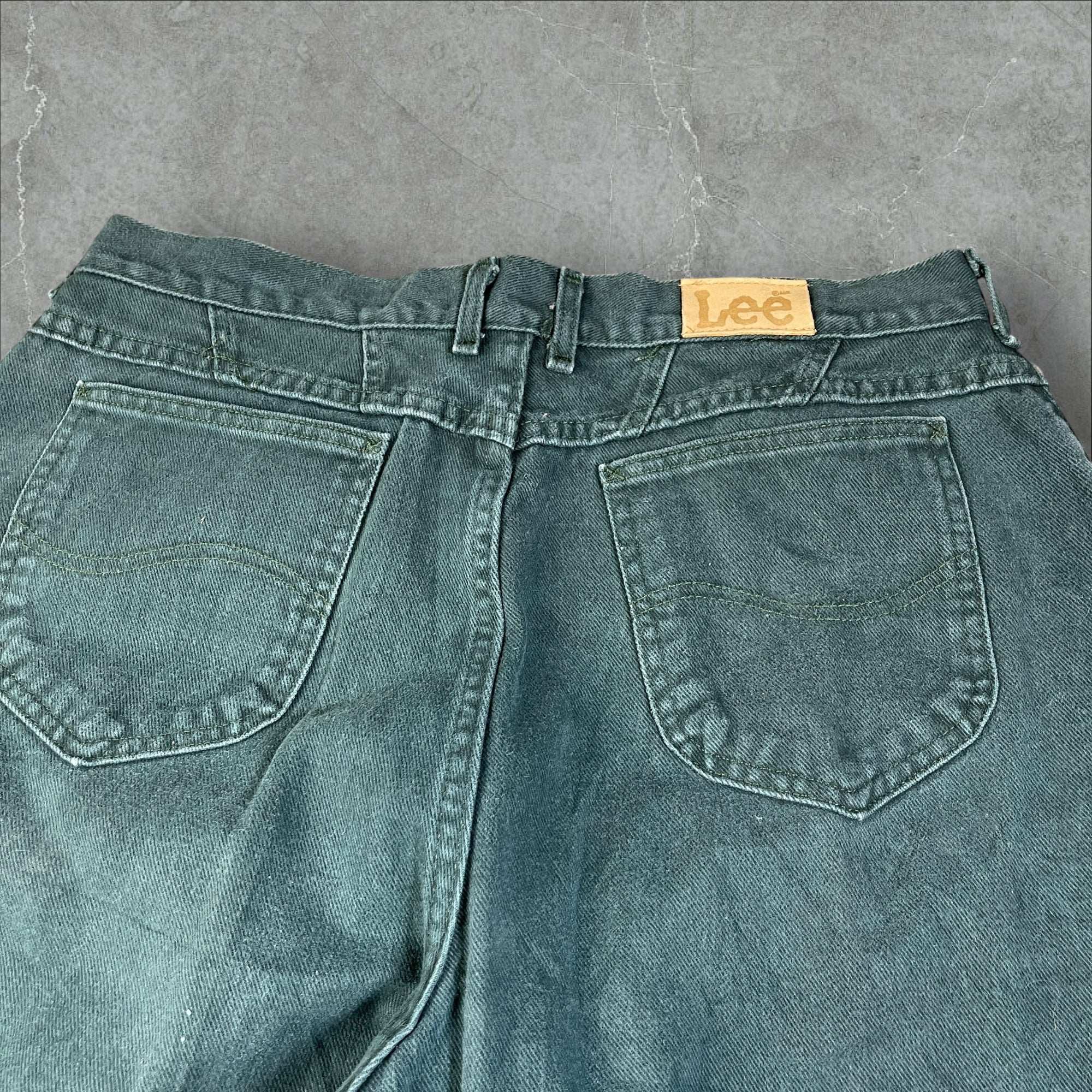 Vintage 90s Lee Green Tapered Denim Womens Mom Jeans Size 35x32