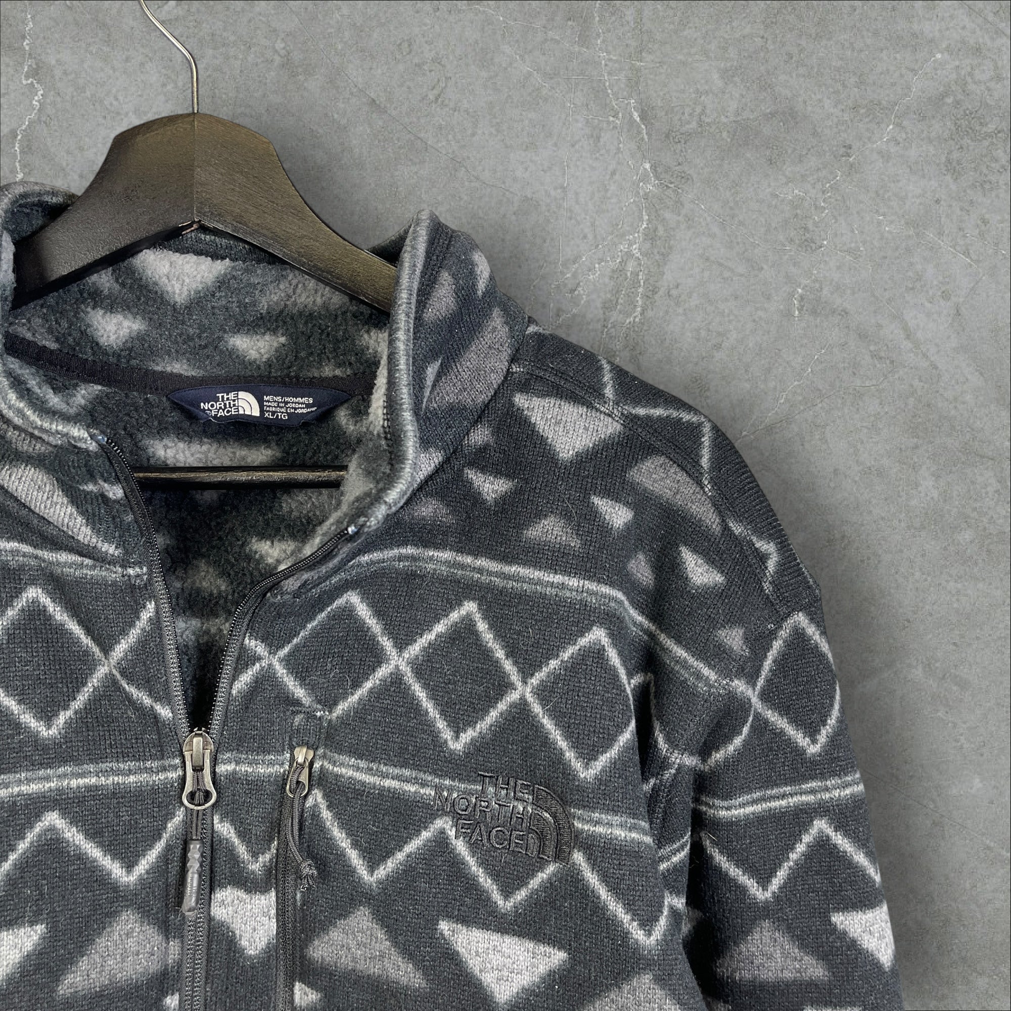 Vintage The North Face Novelty Gordon Lyon 1/4 Zip Fleece Sweater Black Aztec Design Size XL